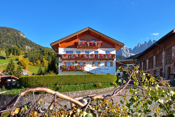 Foto esterno Appartamenti in agriturismo Fillerhof