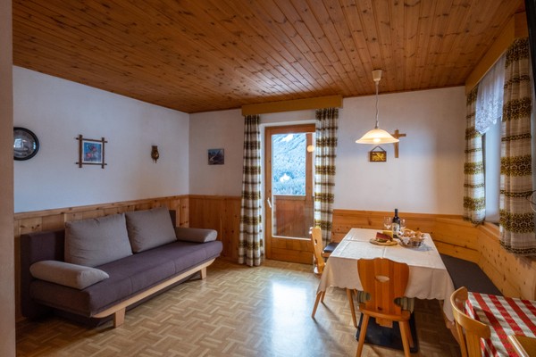 La zona giorno Appartamenti in agriturismo Heinzlerhof
