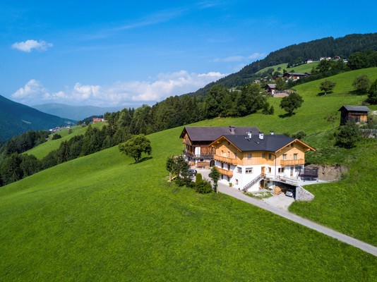Photo exteriors Farmhouse apartments Sturglerhof