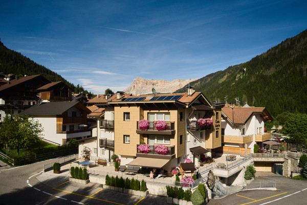 Foto esterno Ciasa Morin - Dolomites Living