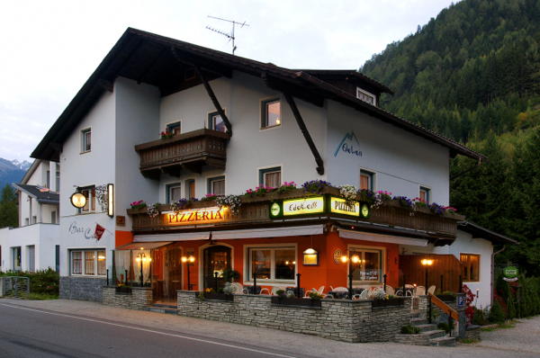 Foto esterno in estate Edelweiss