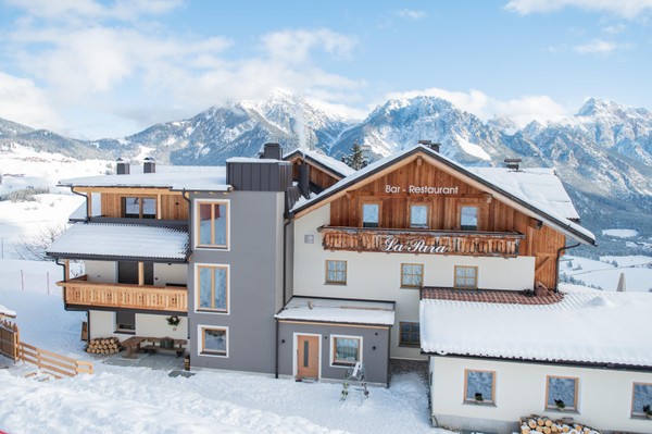 Foto Außenansicht La Para - restaurant & rooms