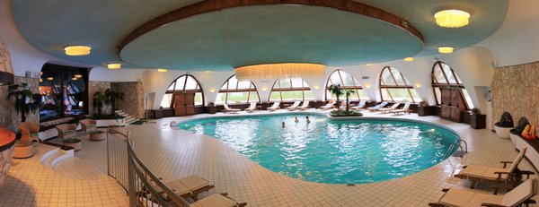 Foto des Hallenschwimmbads