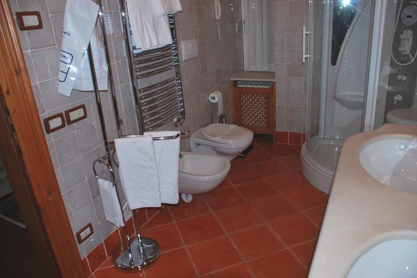Foto del bagno Hotel de la Poste