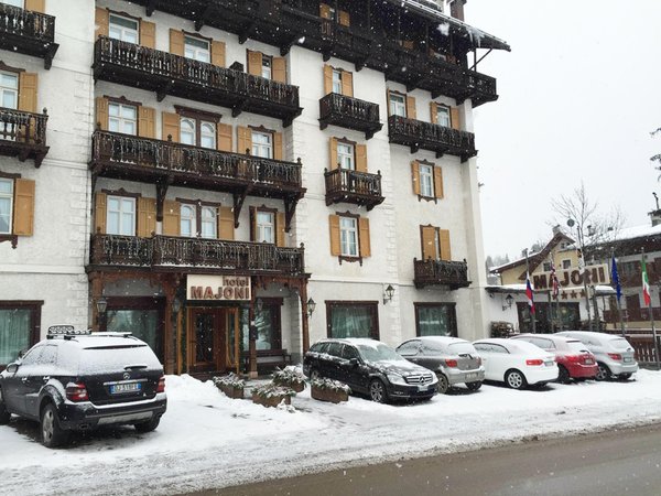 Foto invernale di presentazione Hotel Majoni