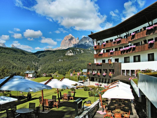 Foto esterno Hotel Mirage