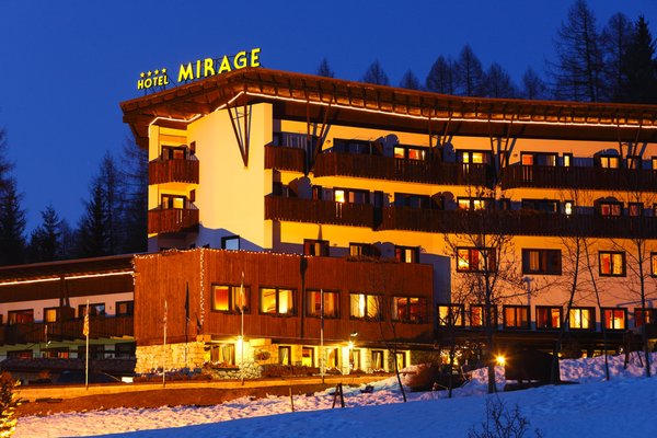 Foto esterno in inverno Mirage