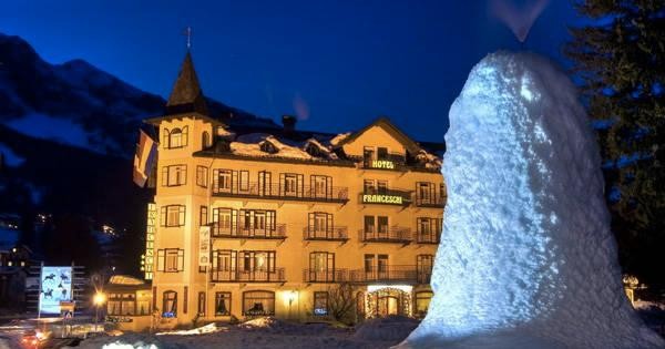 Photo exteriors Hotel Franceschi Park