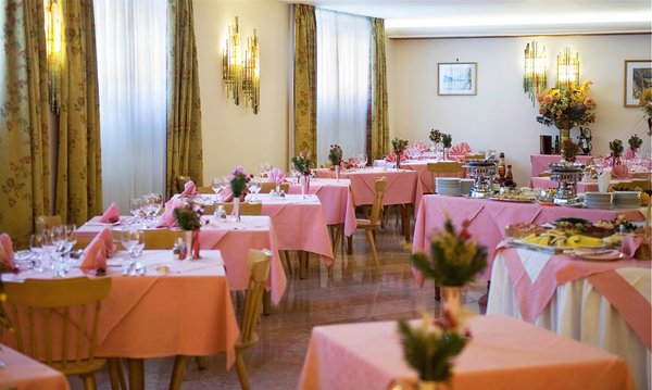 The restaurant Cortina d'Ampezzo Pontechiesa