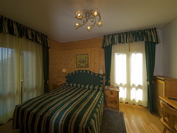 Foto vom Zimmer Hotel Ciasa Lorenzi