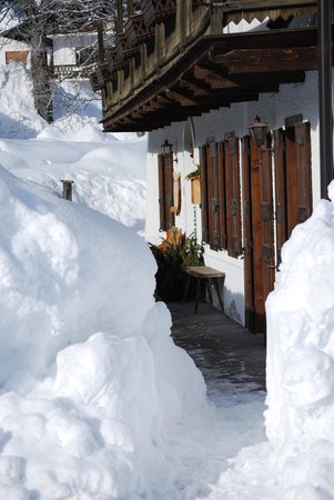Foto esterno in inverno Oltres