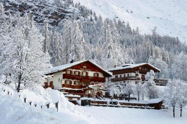 Foto invernale di presentazione Bed & Breakfast Baita Fraina