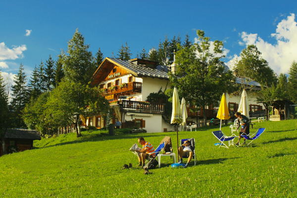 Foto esterno Bed & Breakfast Baita Fraina