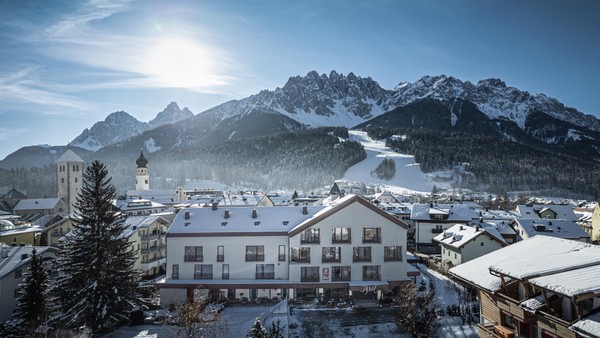 Foto esterno Hotel Il Tyrol