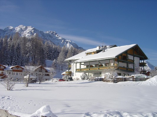 Photo exteriors Hotel Brandl