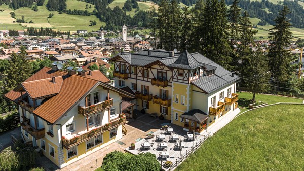 Foto Außenansicht Hotel Villa Waldheim