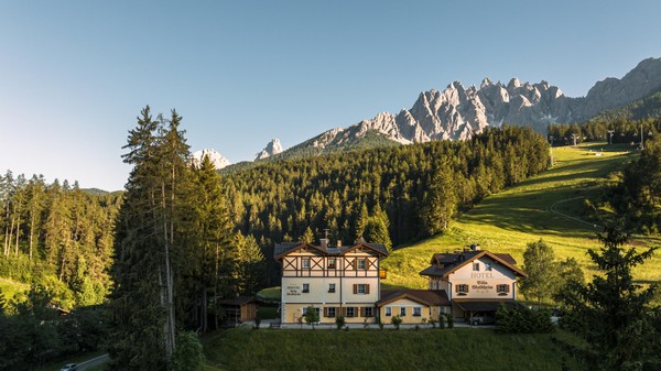 Foto Außenansicht Hotel Villa Waldheim