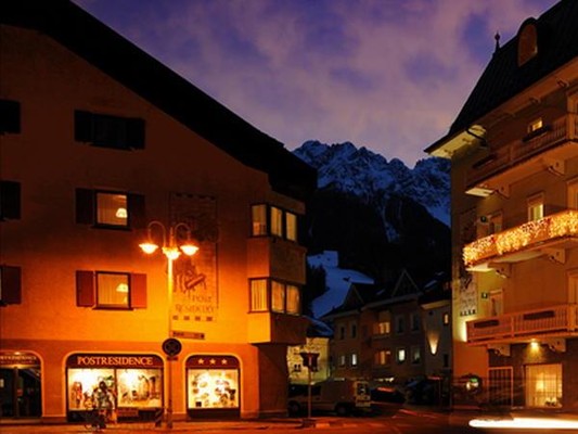 Foto Außenansicht Post Residence