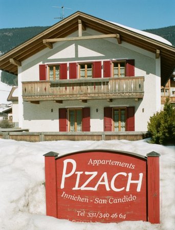 Photo exteriors in winter Pizach