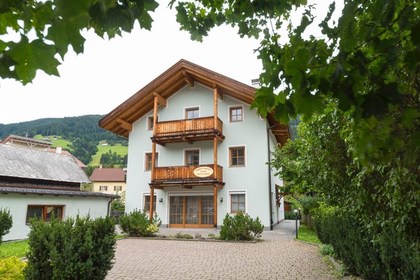 Photo exteriors Apartments Guerreschi