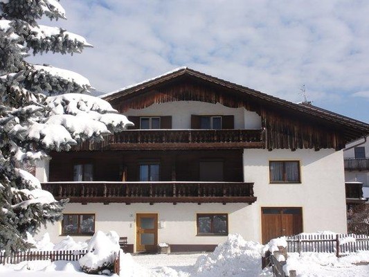 Foto Außenansicht Ferienwohnungen Baur Friedrich