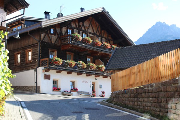 Foto esterno Appartamenti in agriturismo Valtnerhof