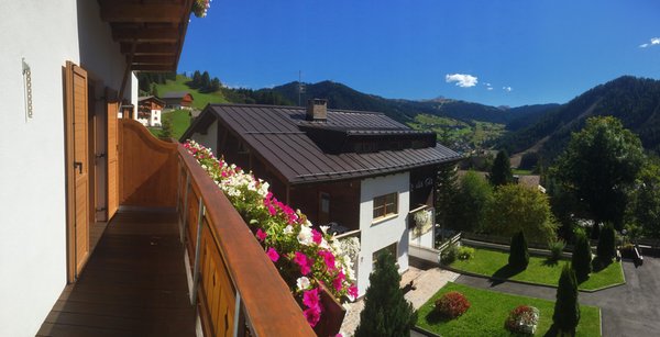 Foto del balcone Bela Munt