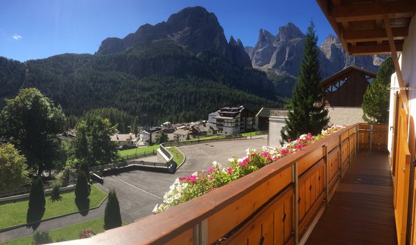 Foto del balcone Bela Munt
