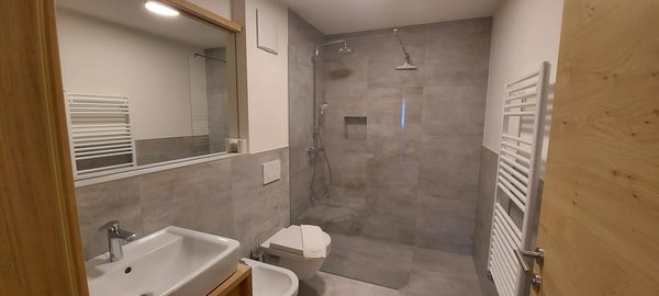 Photo of the bathroom Kuenz Dolomites Apartments