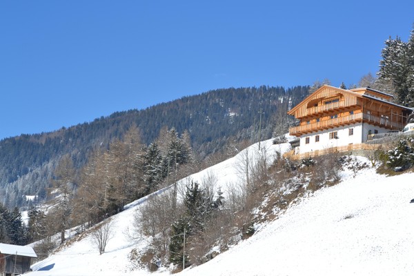 Photo exteriors Farmhouse apartments Schetererhof