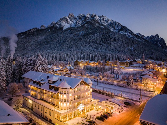 Foto esterno Parkhotel  Bellevue