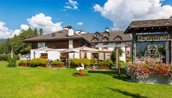 Foto Außenansicht Hotel Gratschwirt