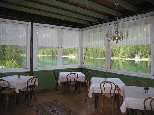 Das Restaurant Toblach Baur Am See / Al Lago