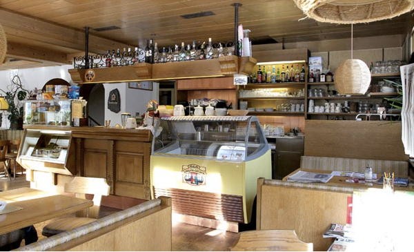 Foto von der Bar Hotel Villa Christina