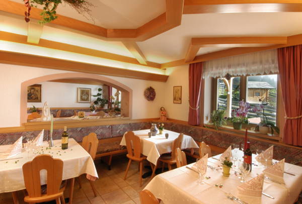 Il ristorante Monte Rota (Dobbiaco) Jörgerhof Gasthof