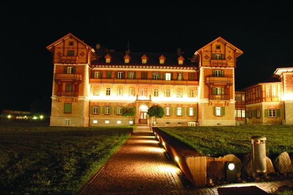 Photo exteriors Guesthouse - Cultural Center Gustav Mahler
