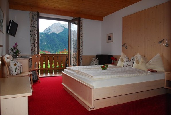 Foto della camera Garni (B&B) + Appartamenti Sunnseit'n