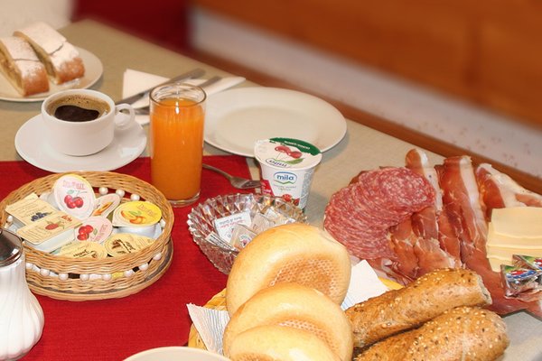 La colazione Camere + Appartamenti Oberweberhof