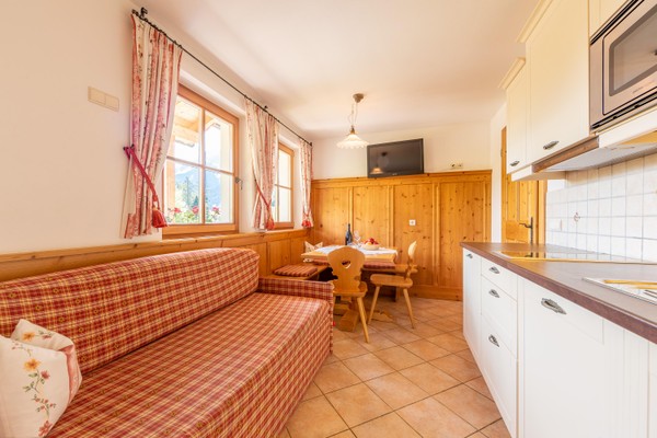 La zona giorno Pensione + Appartamenti in agriturismo Weberhof - Haus Kahn
