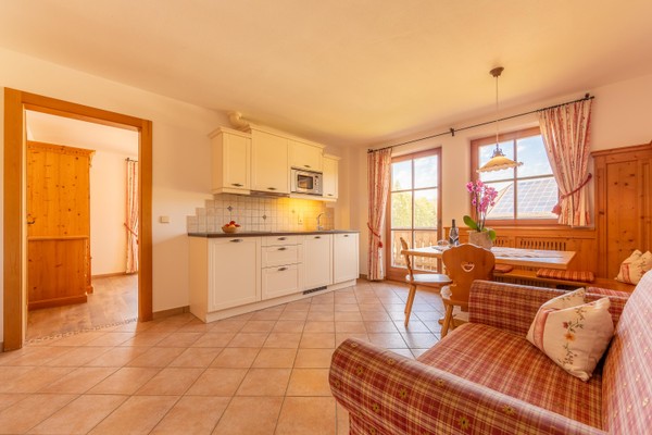 La zona giorno Pensione + Appartamenti in agriturismo Weberhof - Haus Kahn