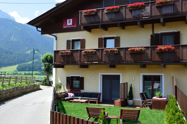 Foto Außenansicht im Sommer Rienzner