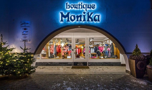 Foto Außenansicht Boutique Monika