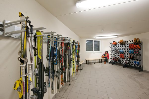 La skiroom Apartments Ciasa Sunara