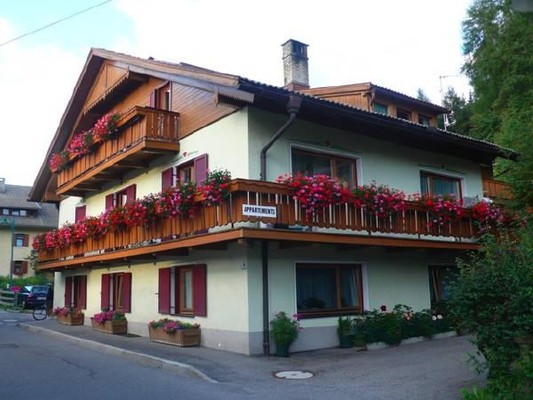 Photo exteriors Apartments Trenker Franz