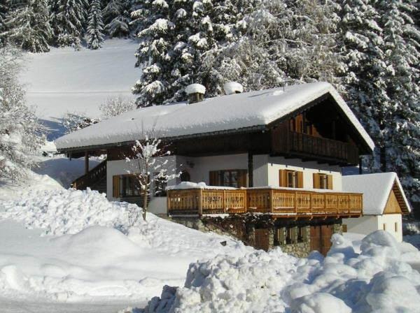Foto esterno in inverno Baumannhof