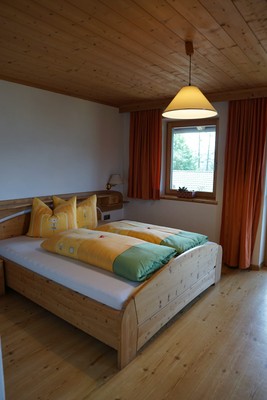 Foto vom Zimmer Ferienwohnungen auf dem Bauernhof Oberthalmannhof