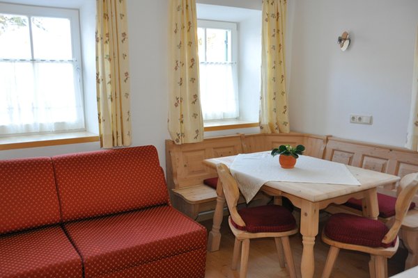La zona giorno Friedlerhof - Appartamenti in agriturismo 2 fiori