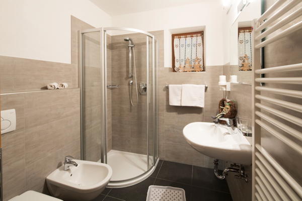 Foto del bagno Alpin Apartments