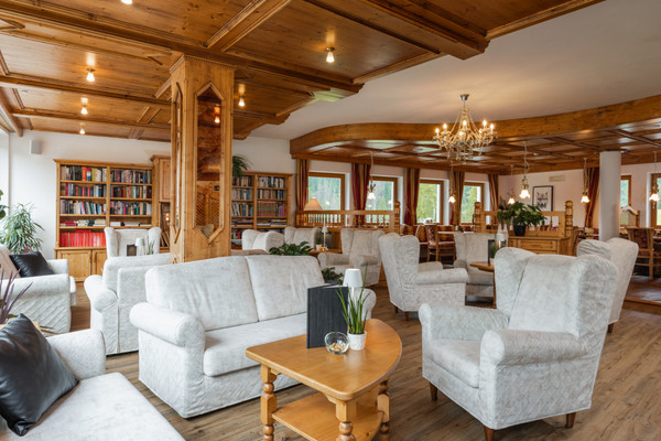 Foto von der Bar Hotel Asterbel - Mountain Refugium & Spa