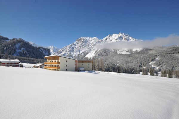 Foto invernale di presentazione Asterbel - Mountain Refugium & Spa - Hotel 4 stelle sup.
